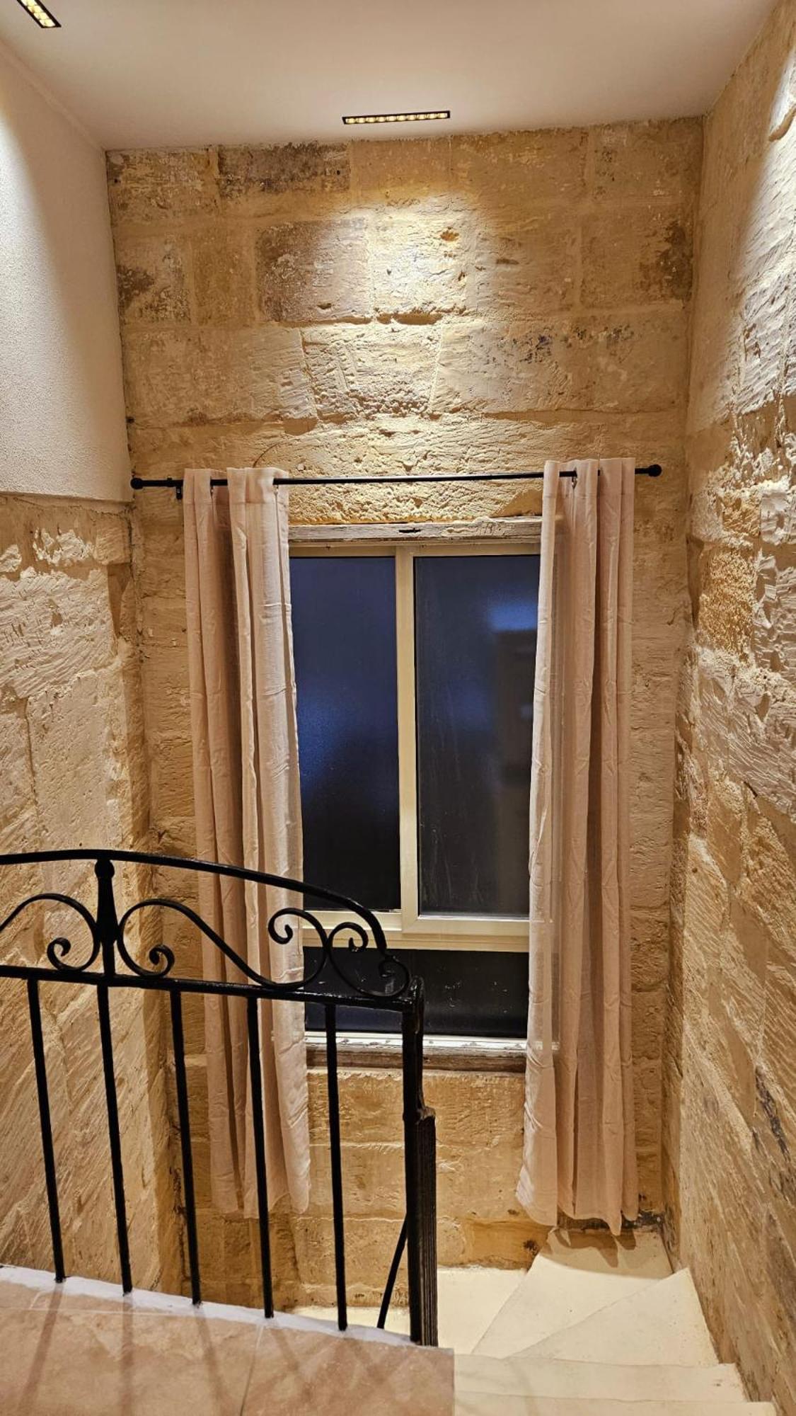 Gunlayer Maisonette Il Furjana Bagian luar foto