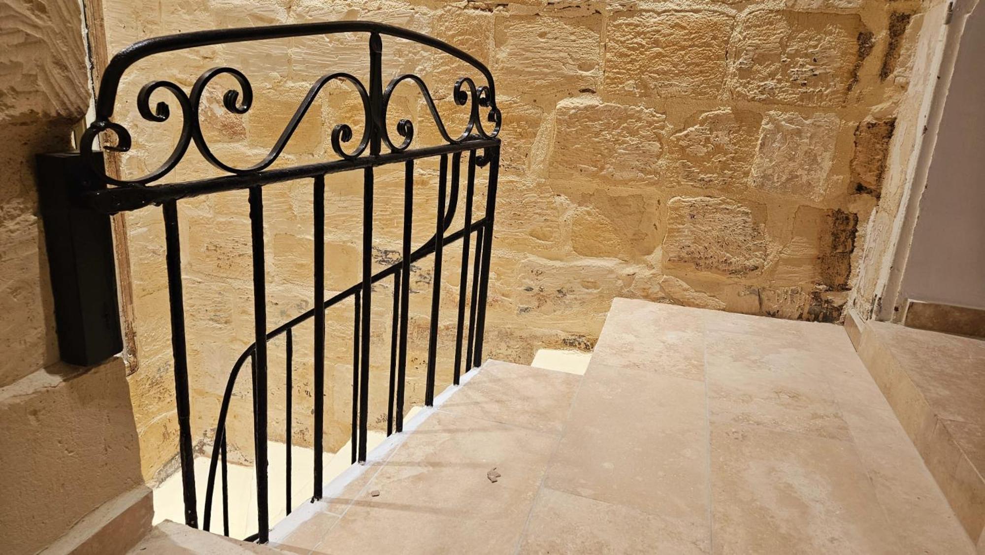 Gunlayer Maisonette Il Furjana Bagian luar foto